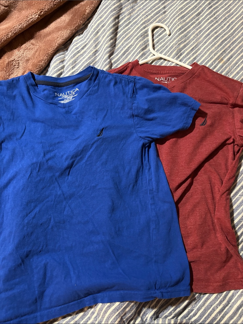 2 Nautica Kids' Blue and maroon Short-Sleeve Crewneck T-Shirt
